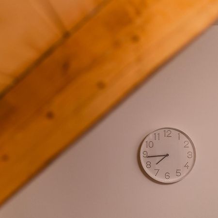 Romanticky Loft Parking U Hlavniho Nadrazi オロモウツ エクステリア 写真